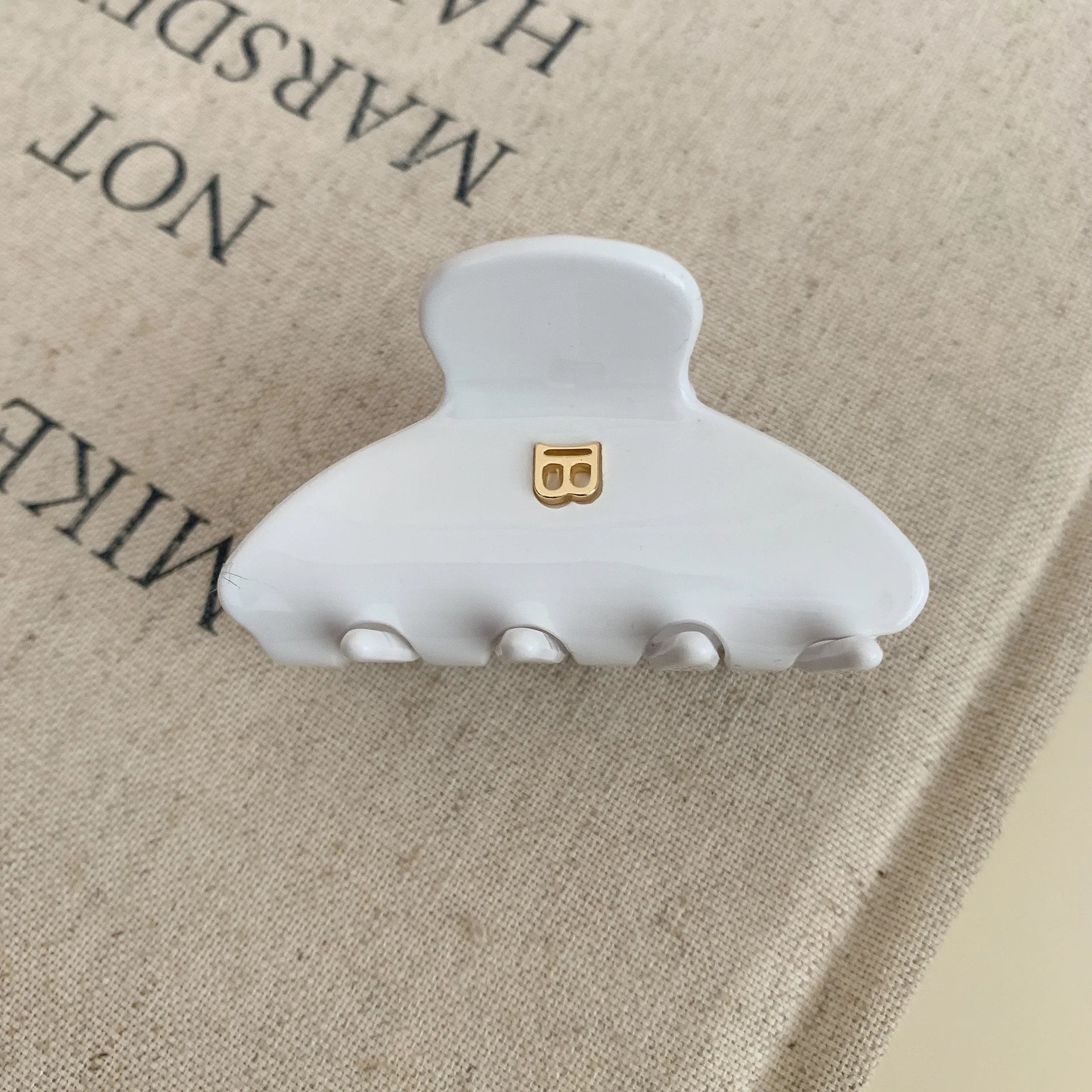 Korean Style of letter B Hairclaw for Women Acetic Acid Arc Grab Clip Girl High Ponytail Premium Hair Accessories Crab Hairpin